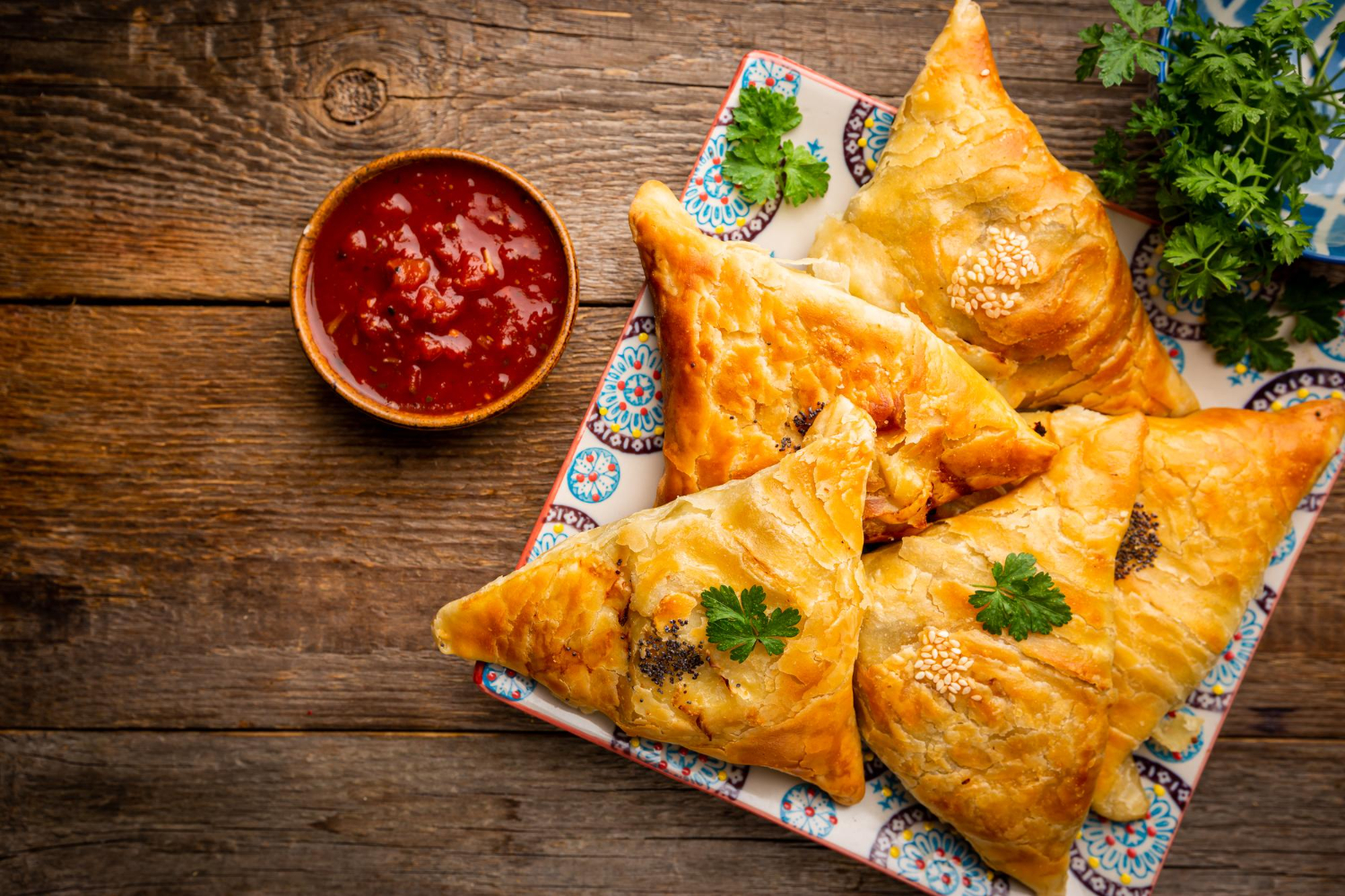 Crispy Spiced Potato Samosas with Cucumber Raita